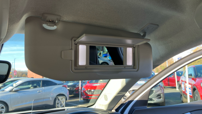 Citroen C4 1.2 PureTech [130] Shine 5dr Petrol Hatchback